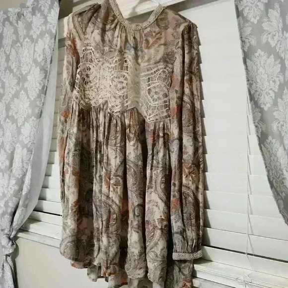 Free People Paisley and Lace Tunic - Picture 2 of 7